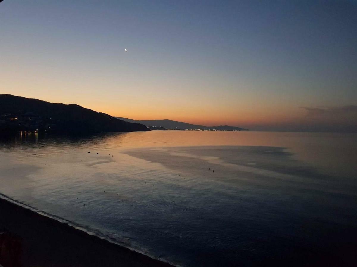 Atico En Almunecar. Primera Linea De Playa Con Vistas Espectaculares 외부 사진